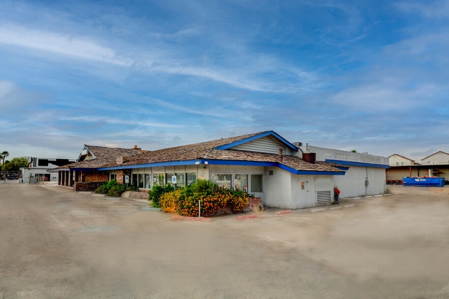 3535 N Rancho Dr, Las Vegas, NV for sale - Building Photo - Image 3 of 8