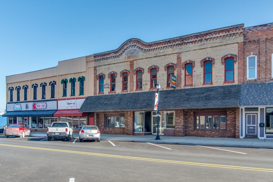 128-130 N Mill St, Saint Louis, MI for sale - Building Photo - Image 2 of 25