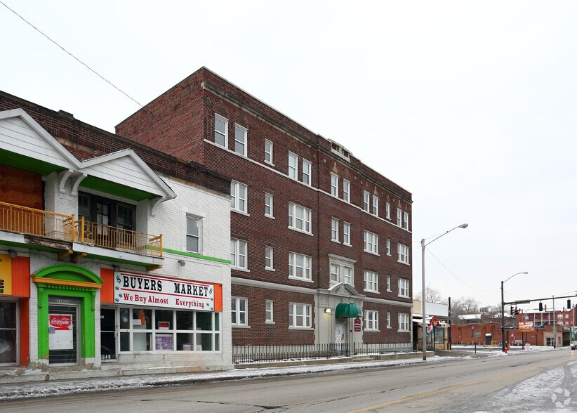 15632 Euclid Ave, East Cleveland, OH à vendre - Photo du bâtiment - Image 2 de 12