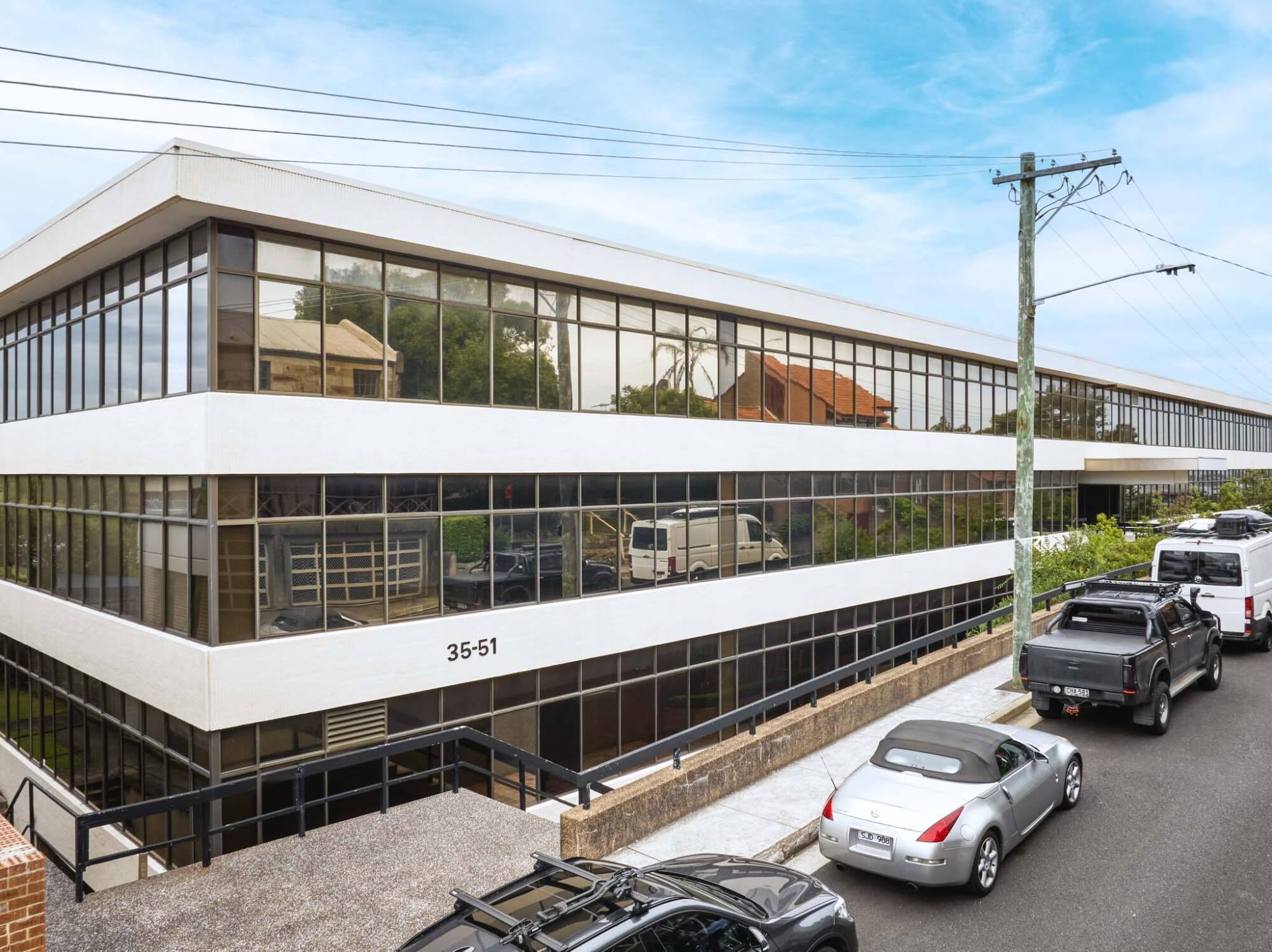 35-51 Mitchell St, MCMAHONS POINT for lease Primary Photo- Image 1 of 4