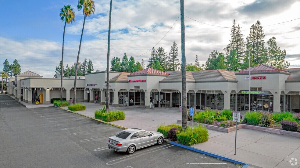 6130-6186 Bollinger Rd, San Jose, CA à louer - Photo du bâtiment - Image 1 de 7