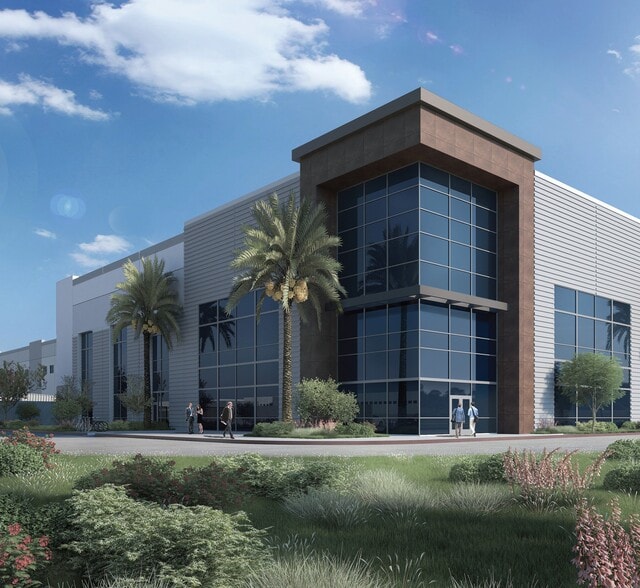 815 S Redlands Ave, Perris, CA for lease - Building Photo - Image 1 of 3