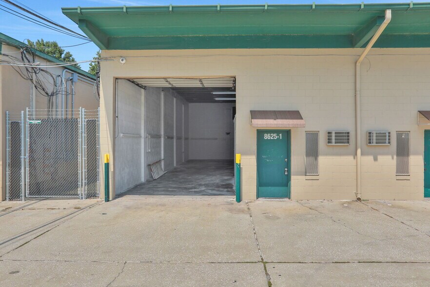 8511 Alton Ave, Jacksonville, FL à louer - Photo du bâtiment - Image 3 de 15