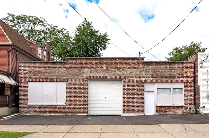 198 Wyoming St, Wilkes Barre, PA for lease Primary Photo- Image 1 of 5