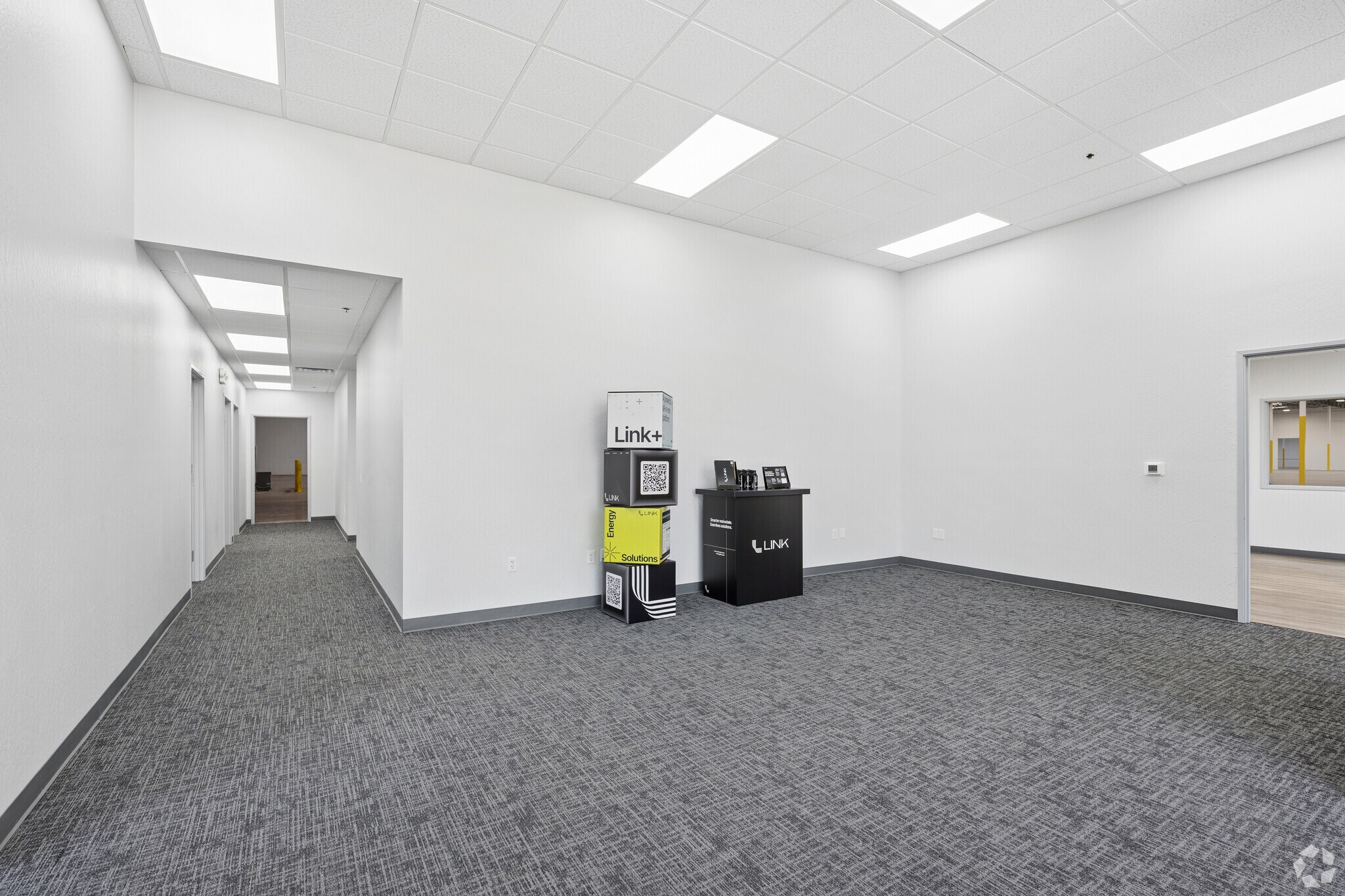 900 N Hills Blvd, Reno, NV for lease Lobby- Image 1 of 13