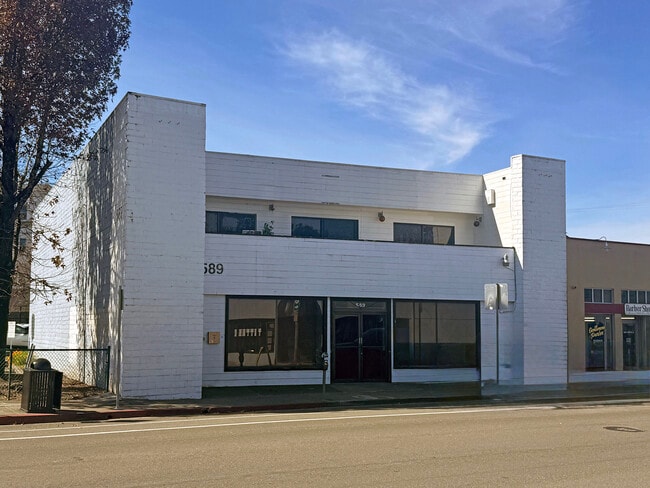 Plus de détails pour 589 Mendocino Ave, Santa Rosa, CA - Bureau à louer