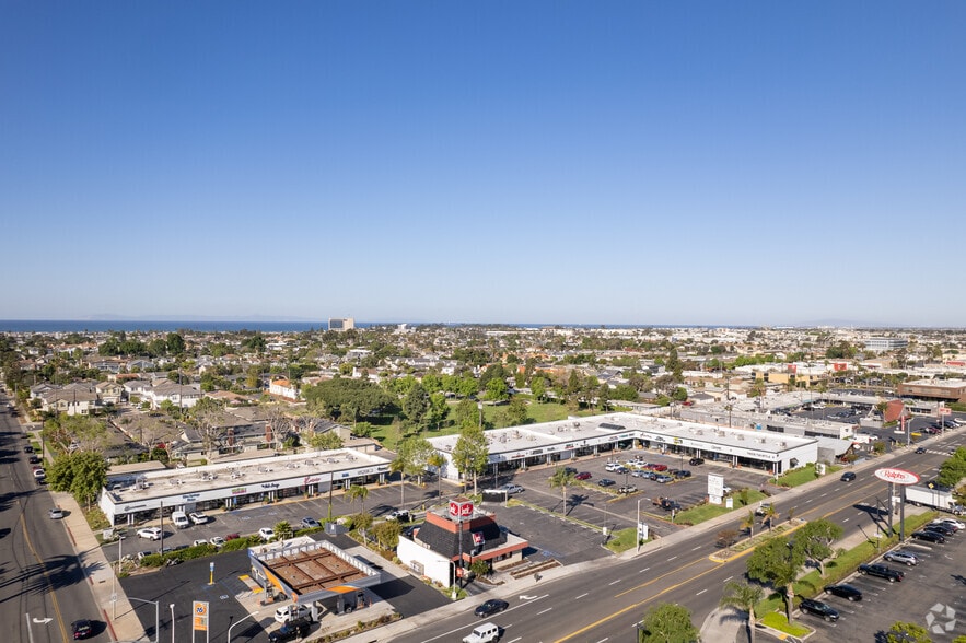 369 E 17th St, Costa Mesa, CA for lease - Aerial - Image 3 of 16