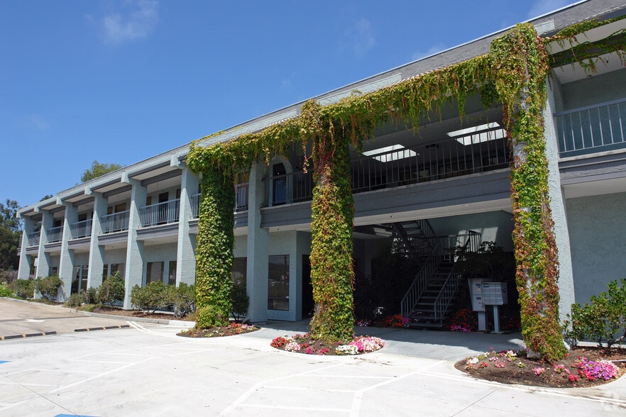 2880 Soquel Ave, Santa Cruz, CA for lease - Building Photo - Image 3 of 8