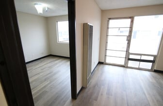 285 E Mill St, San Bernardino, CA for lease Interior Photo- Image 2 of 2
