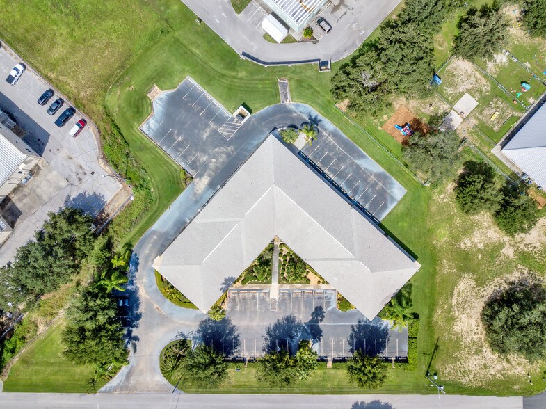 3311-3345 Medical Hill Rd, Sebring, FL à louer - Aérien - Image 3 de 68