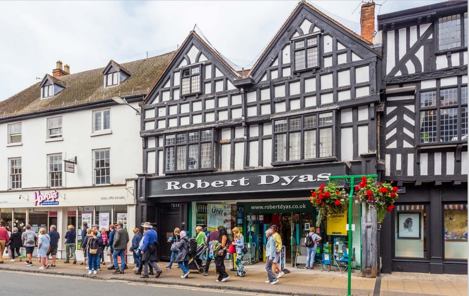 29 High St, Stratford Upon Avon à vendre - Photo du bâtiment - Image 1 de 11