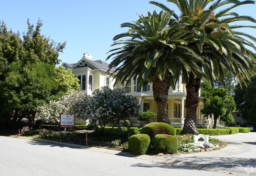 1040 Noel Dr, Menlo Park, CA à louer - Photo du bâtiment - Image 2 de 5