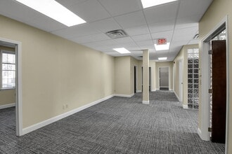4476 Main St, Amherst, NY for lease Interior Photo- Image 2 of 6