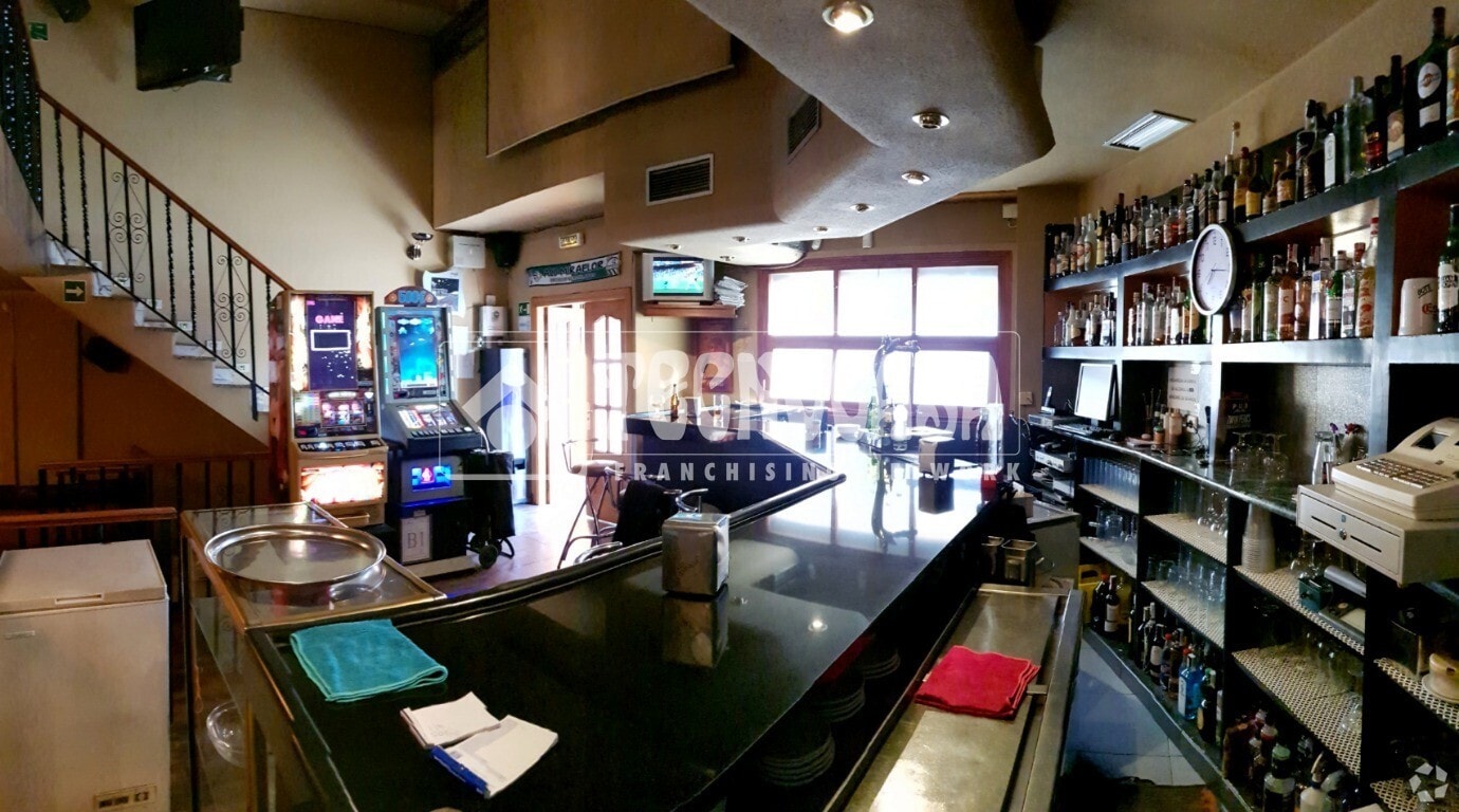 Fuenlabrada, MAD 28944 - - - Photo intérieure - Image 1 of 18