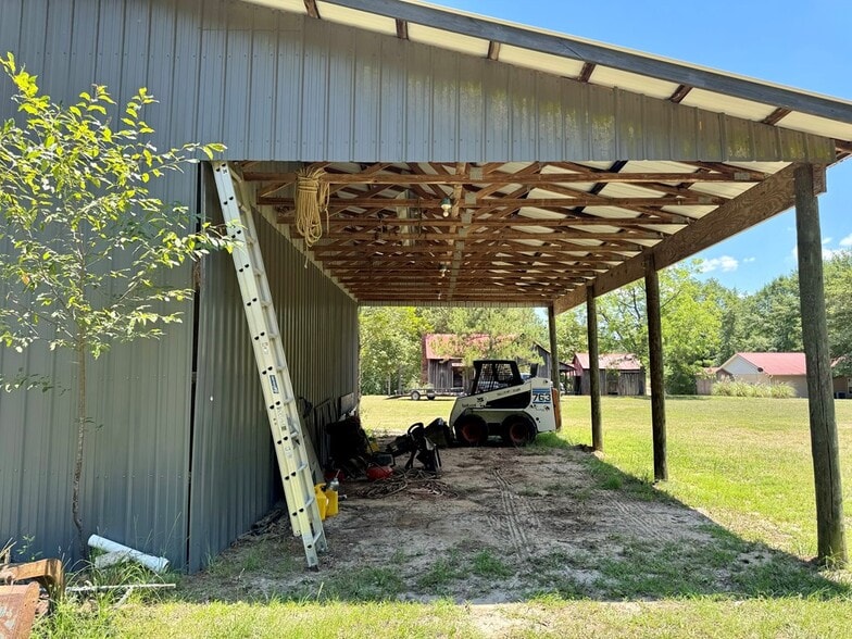 241 Foskey Cemetery Rd, Adrian, GA à vendre - Photo du bâtiment - Image 2 de 27