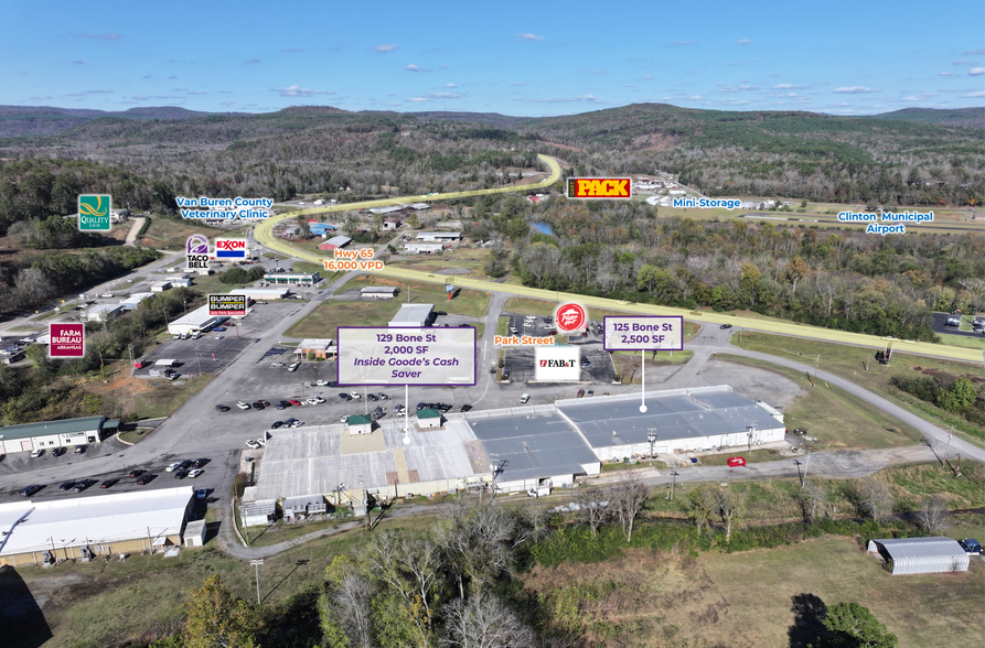 117-133 Bone St, Clinton, AR à louer - Photo du bâtiment - Image 2 de 3