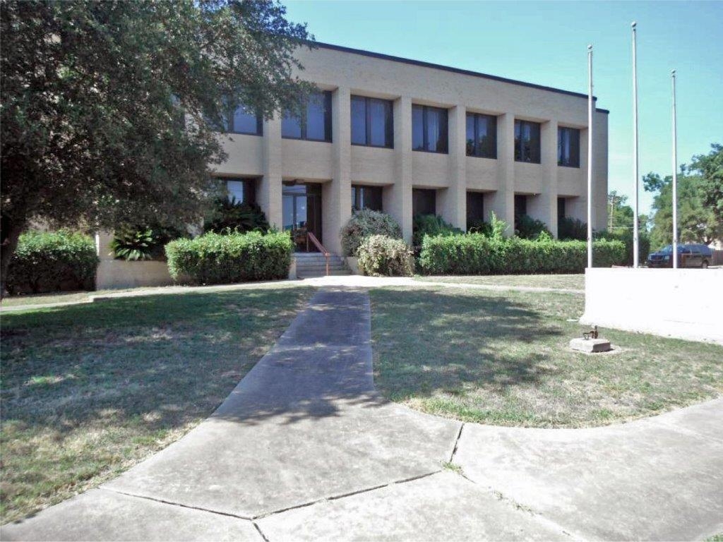 401 E Washington Ave, Navasota, TX for sale Primary Photo- Image 1 of 6