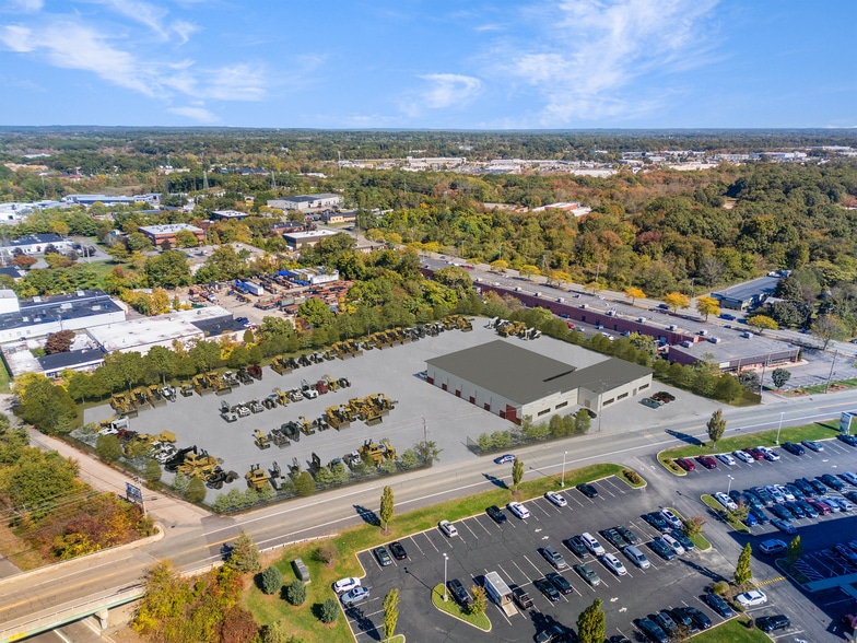 370 Wampanoag Trl, Riverside, RI for lease - Building Photo - Image 2 of 5