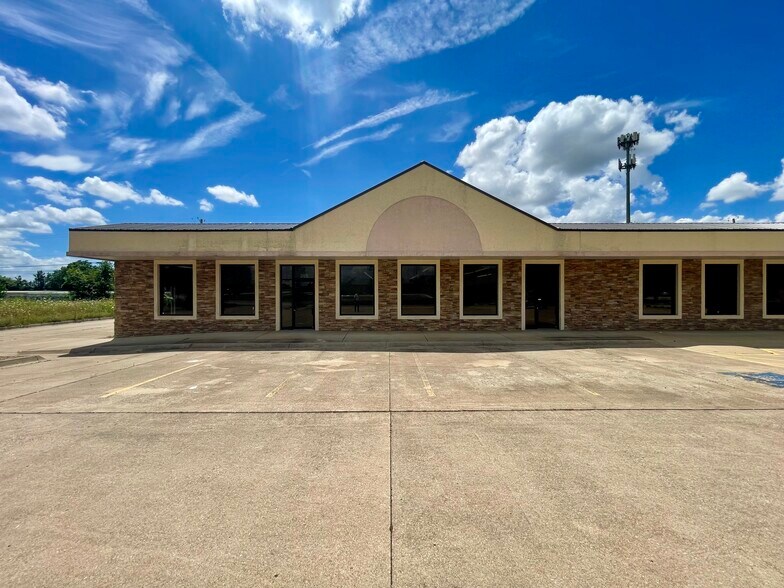 306-308 N 24th St, Rogers, AR à louer - Photo du bâtiment - Image 2 de 9