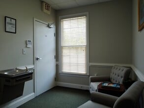 861 Commerce Dr SW, Conyers, GA à louer Photo intérieure- Image 1 de 14