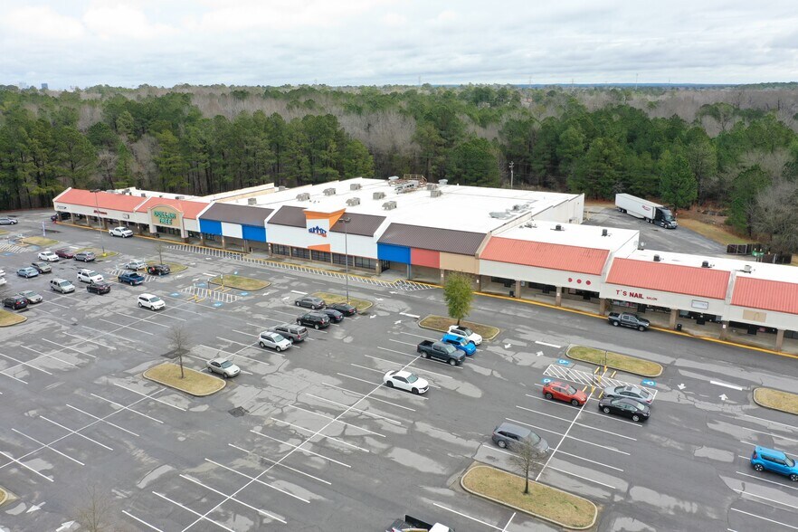 2221-2273 Charleston Hwy, Cayce, SC à louer - Photo du bâtiment - Image 2 de 5