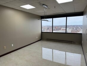 220 Market Ave S, Canton, OH for lease Interior Photo- Image 1 of 8