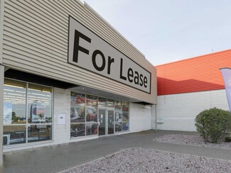 Plus de détails pour 747 Notre Dame Ave, Greater Sudbury, ON - Vente au détail à louer