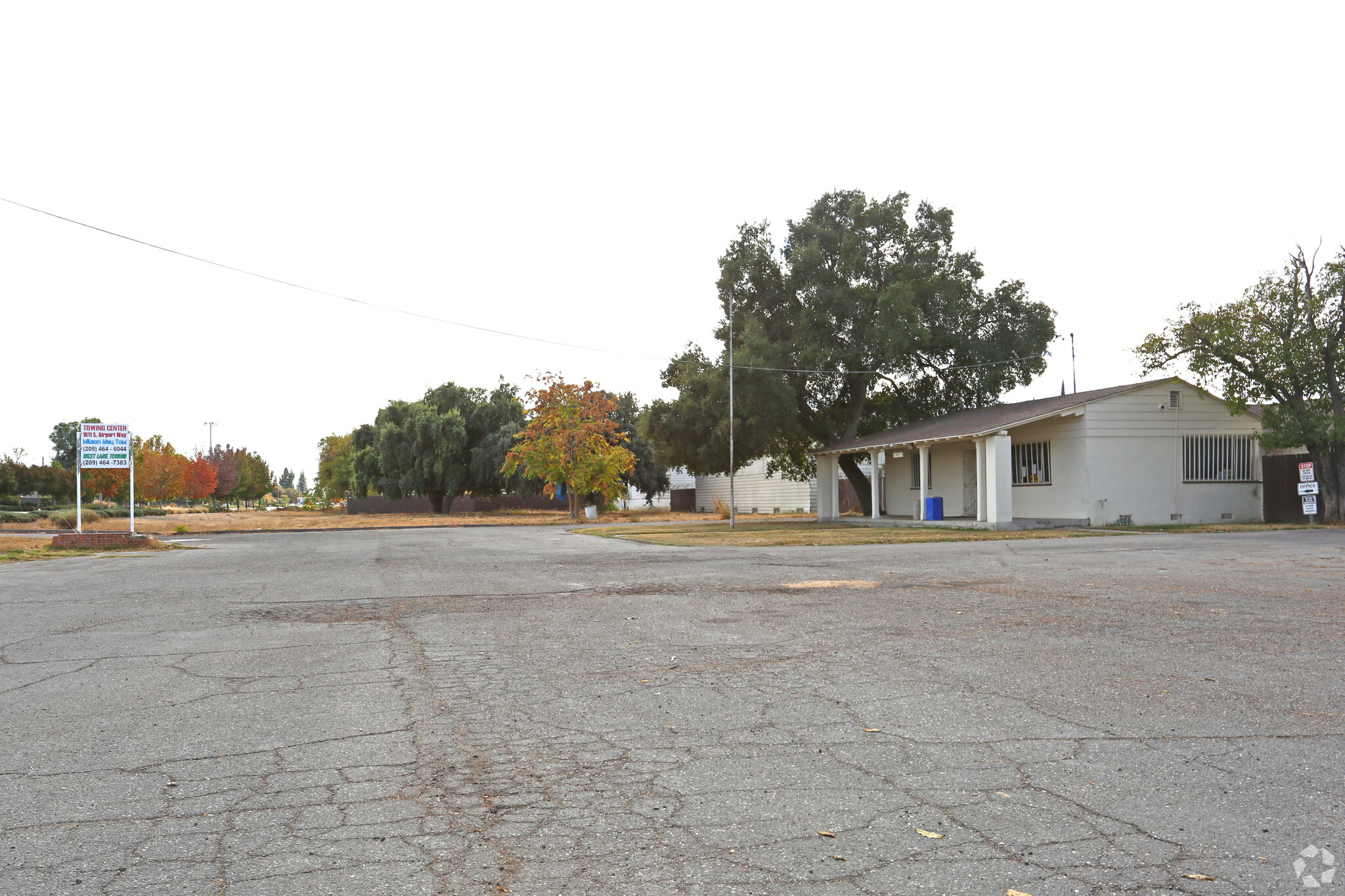 1611 S Airport, Stockton, CA à vendre Photo du bâtiment- Image 1 de 1