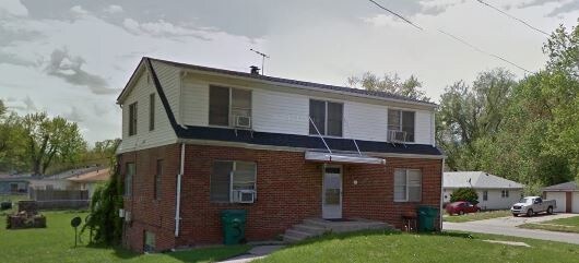 31 Loisel Dr, East Saint Louis, IL à vendre - Photo du bâtiment - Image 2 de 8