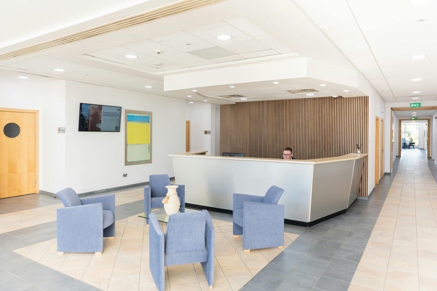 1 Stanley Blvd, Blantyre for lease - Building Photo - Image 2 of 17