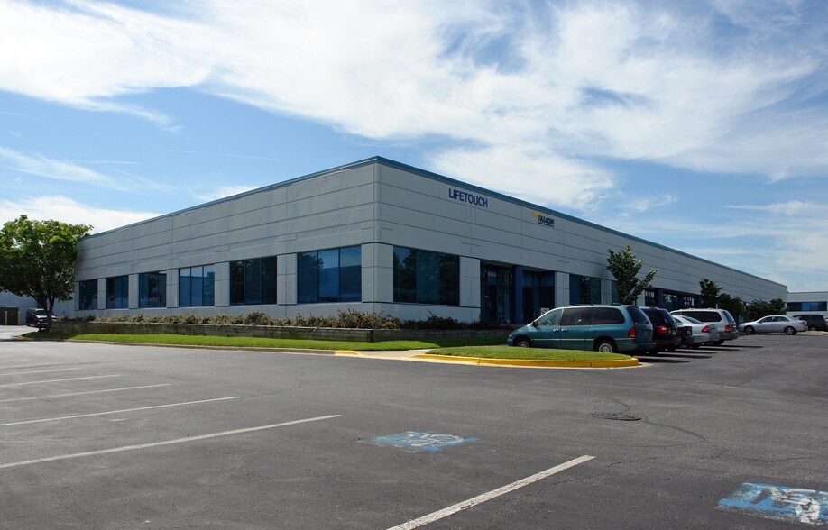 6800-6820 Virginia Manor Rd, Beltsville, MD à louer - Photo du bâtiment - Image 2 de 4