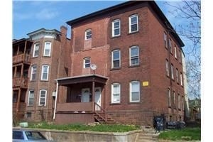 556 Broad St, Hartford, CT for sale - Building Photo - Image 2 of 7