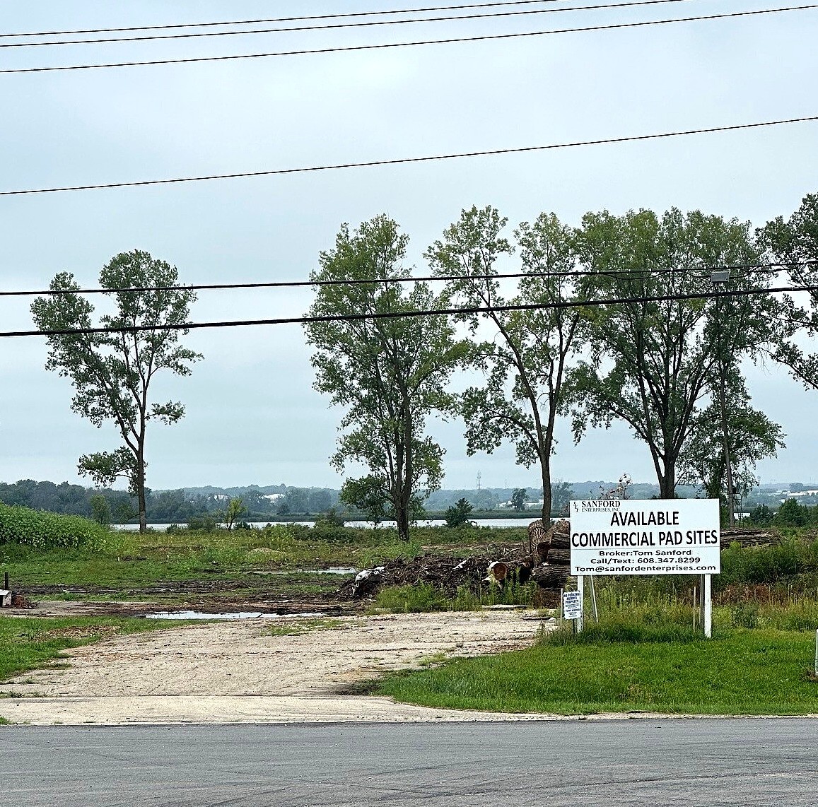 4012 Terminal Dr, McFarland, WI for lease Primary Photo- Image 1 of 5