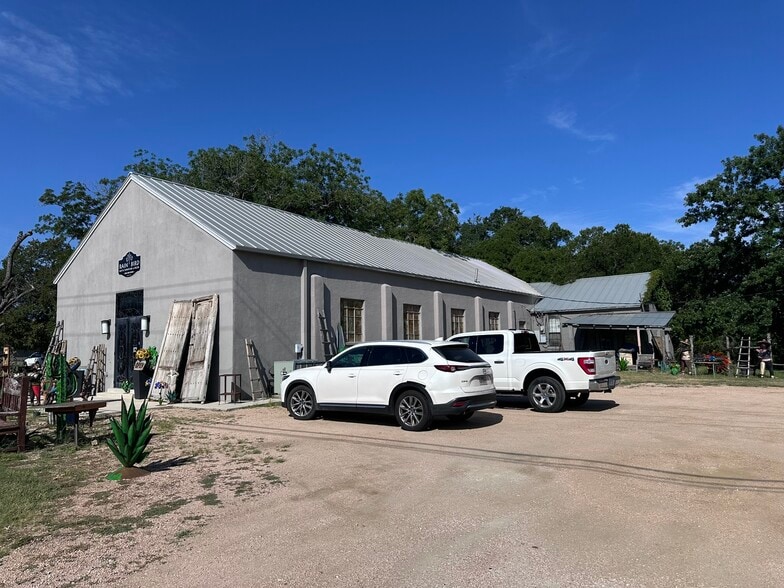 103 Main st, Blanco, TX for sale - Building Photo - Image 3 of 6