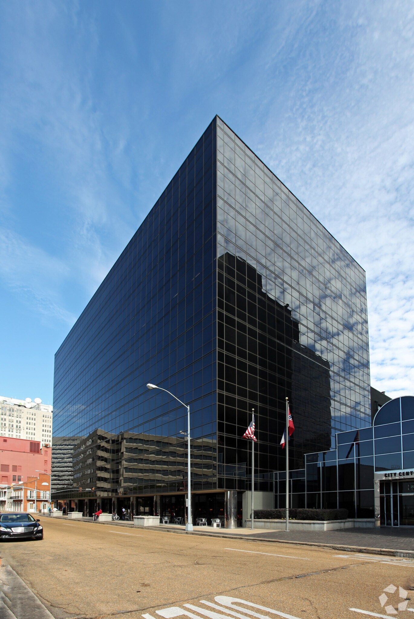 200 S Lamar St, Jackson, MS à vendre Photo principale- Image 1 de 7