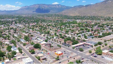 2130-2301 Chelwood Park Blvd NE, Albuquerque, NM à louer Aérien- Image 1 de 14