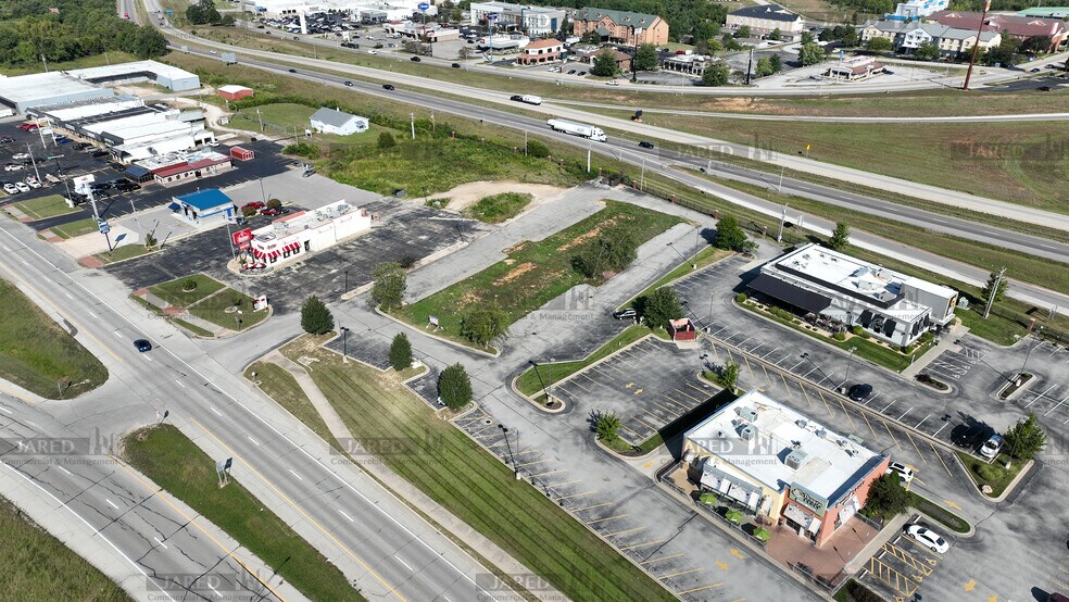 140 Old Route 66, Saint Robert, MO à vendre - Photo du bâtiment - Image 3 de 9