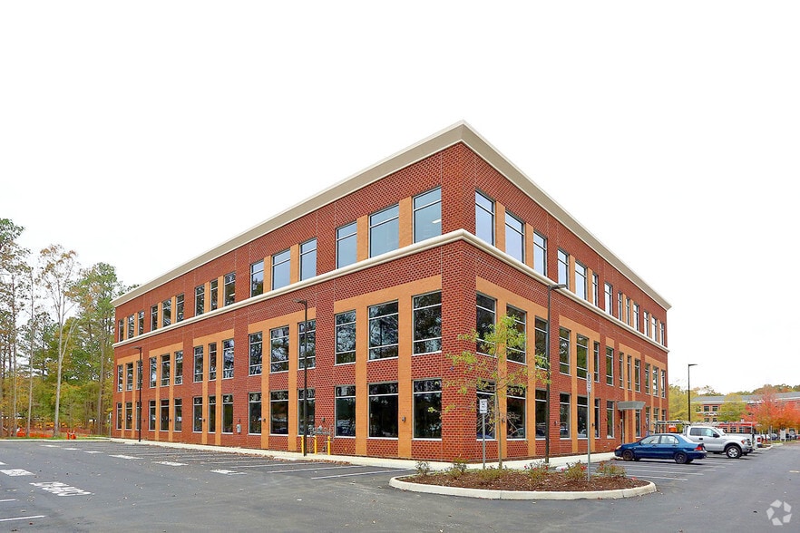 2 BayPort Way, Newport News, VA for lease - Building Photo - Image 3 of 3