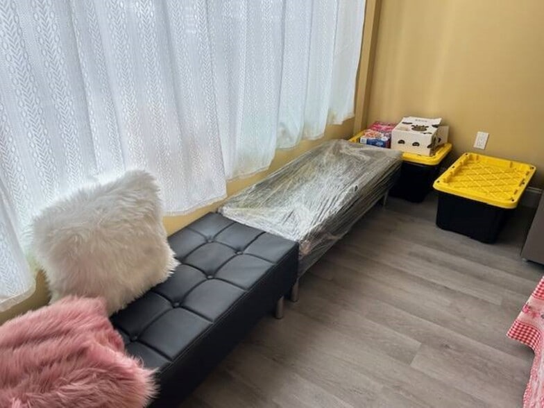 1460-1462 Nepperhan Ave, Yonkers, NY for lease - Building Photo - Image 3 of 20