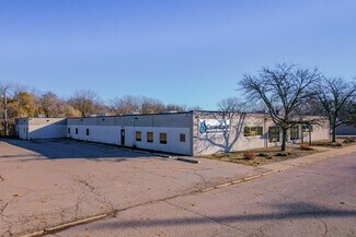 More details for 3215 S Pennsylvania Ave, Lansing, MI - Office for Sale