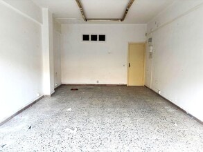 Commerce de détail dans Montcada i Reixac, Barcelona à louer Photo intérieure- Image 2 de 7