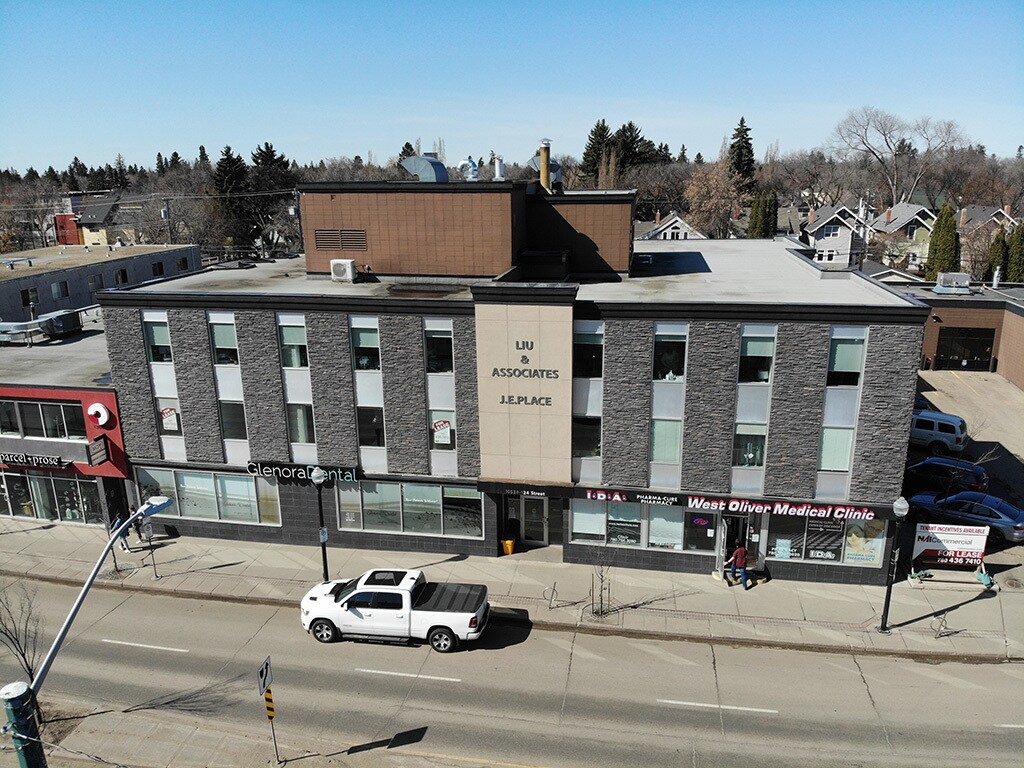 10528-10538 124th St NW, Edmonton, AB for sale Building Photo- Image 1 of 1