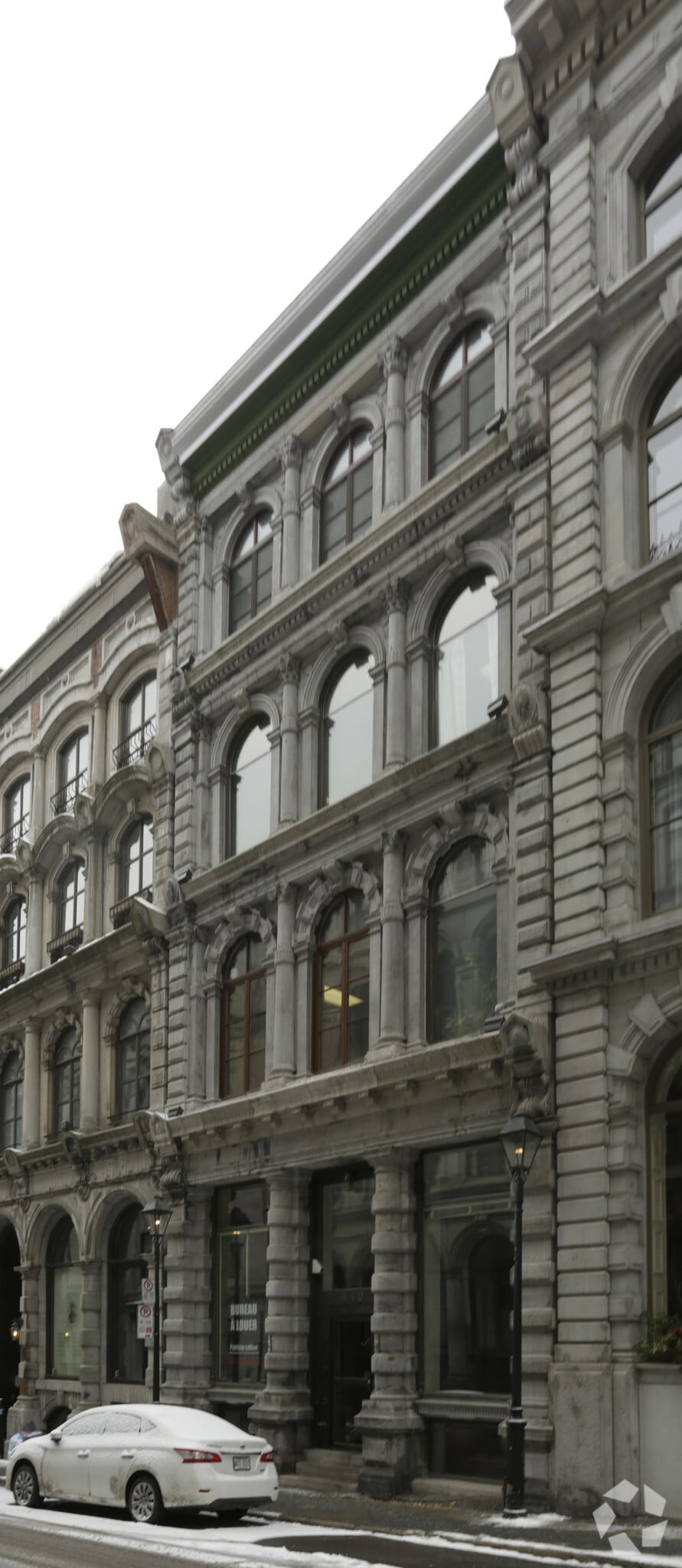 440 Rue Sainte-Hélène, Montréal, QC for sale Primary Photo- Image 1 of 4