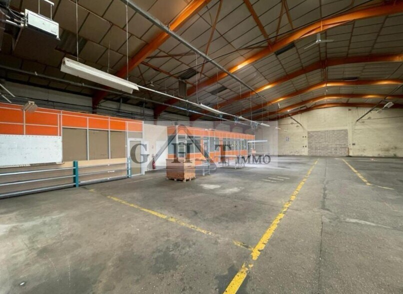Industriel dans Mareuil-lès-Meaux à vendre - Photo intérieure - Image 2 de 16