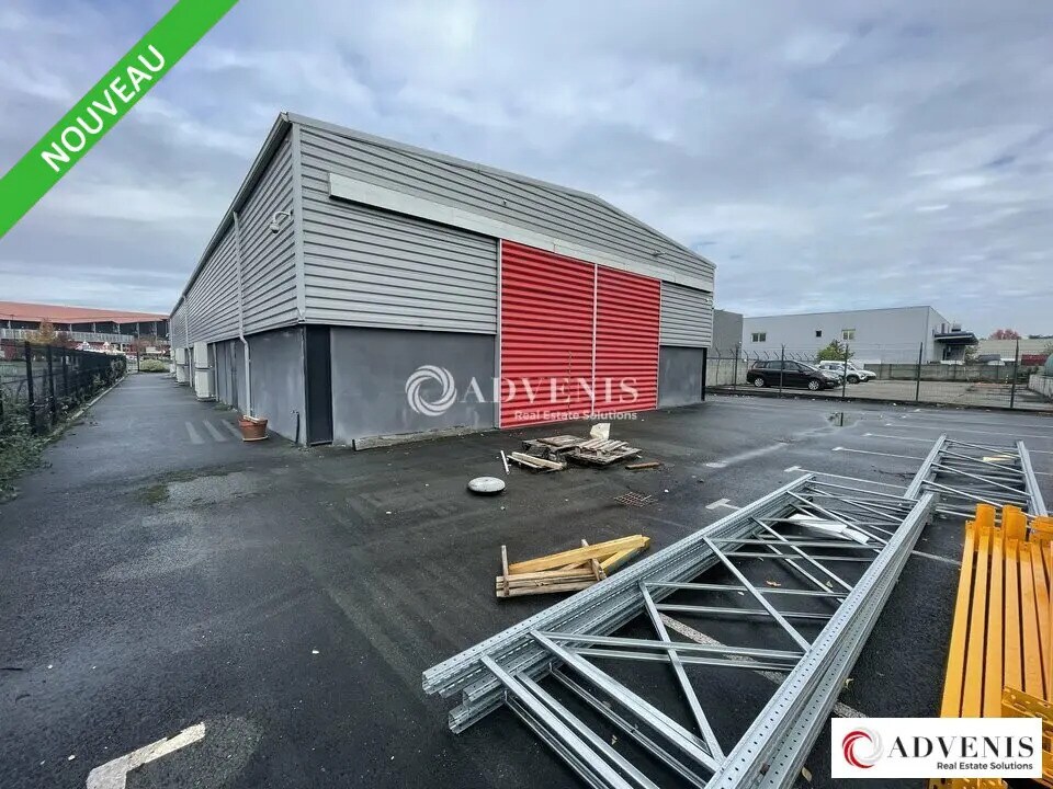 Flex in Bordeaux for lease Building Photo- Image 1 of 7