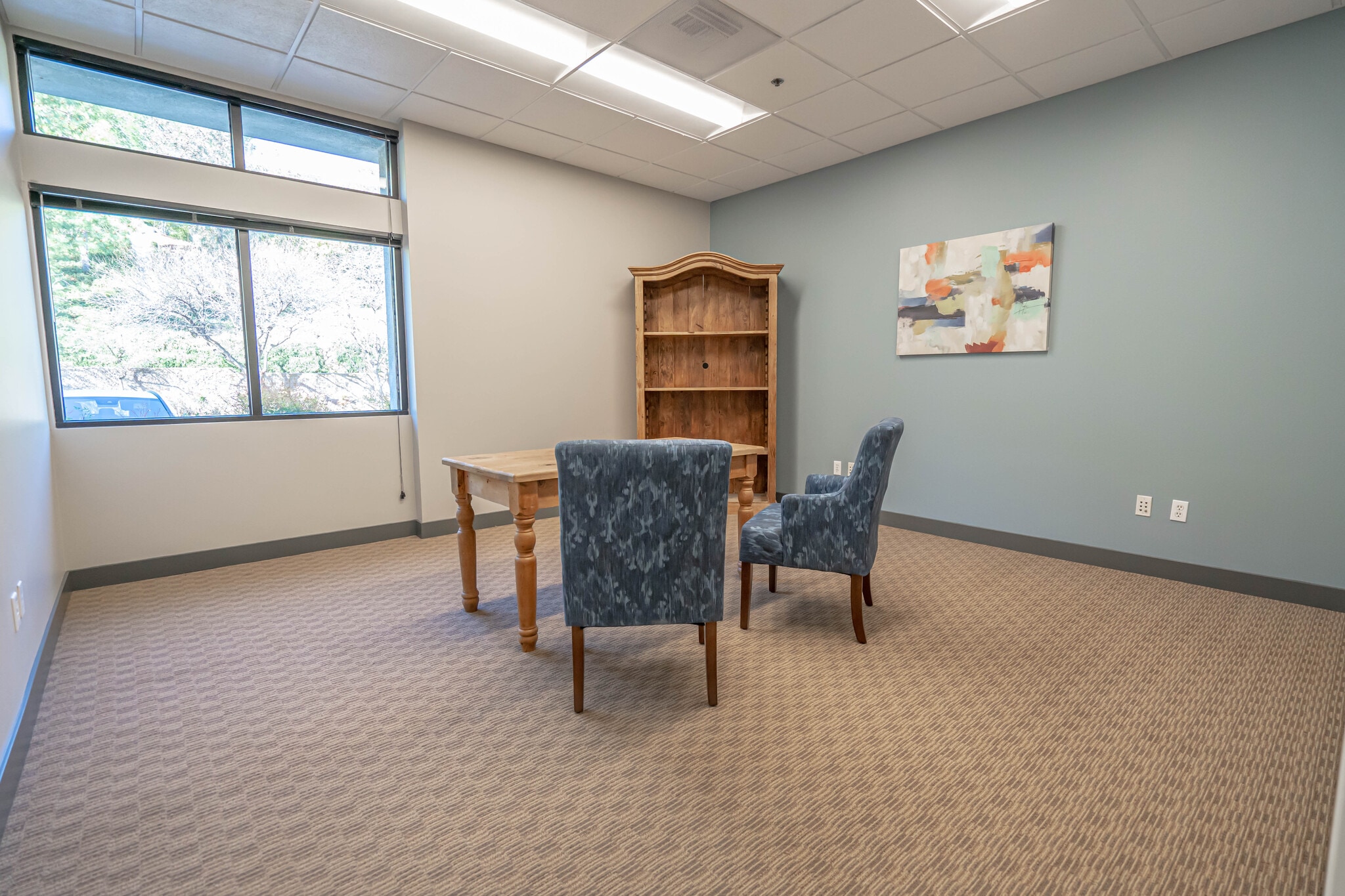 25101 The Old Rd, Stevenson Ranch, CA for lease Interior Photo- Image 1 of 1