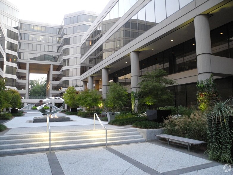 3565 Piedmont Rd Ne, Atlanta, GA for lease - Building Photo - Image 1 of 1