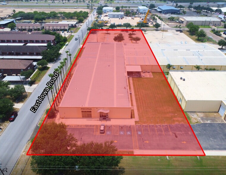 1720 Iowa Road, Edinburg, TX à vendre - Photo du bâtiment - Image 2 de 7