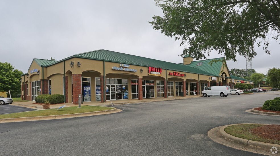2328 S College St, Auburn, AL for sale - Primary Photo - Image 1 of 31