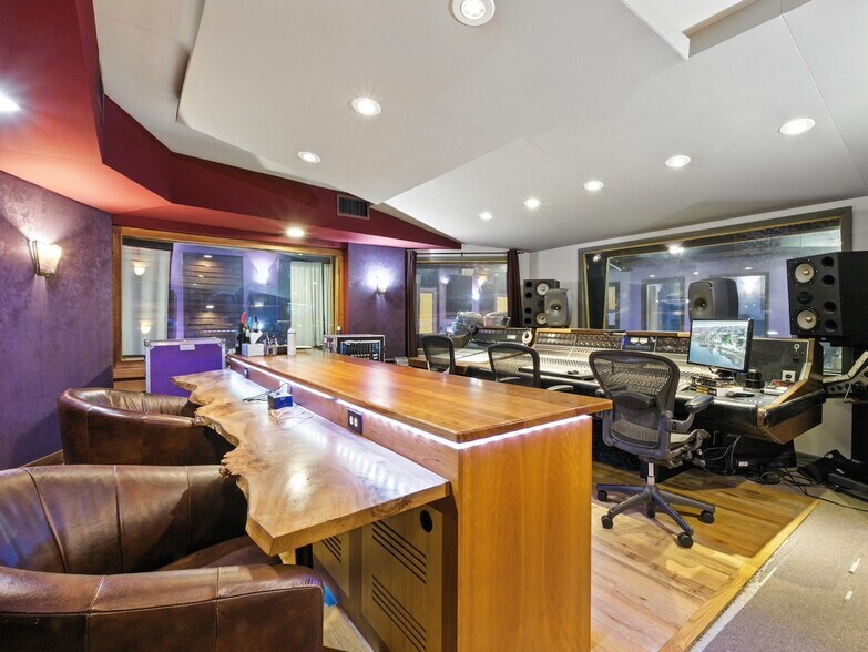 514 Monastery Pl, Union City, NJ à vendre - Photo intérieure - Image 3 de 46